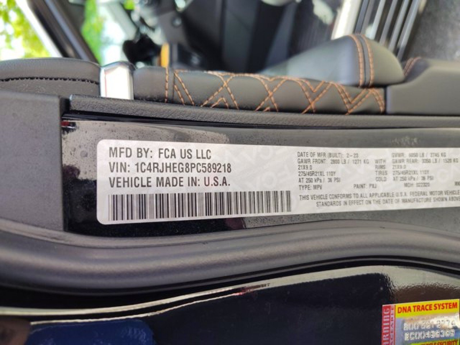 Used 2023 Jeep Grand Cherokee Summit AWD/4WD image 23