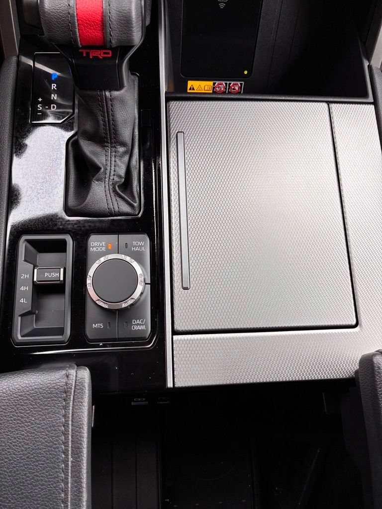 Used 2025 Toyota Sequoia Limited w/ TRD Off-Road Package AWD/4WD image 39