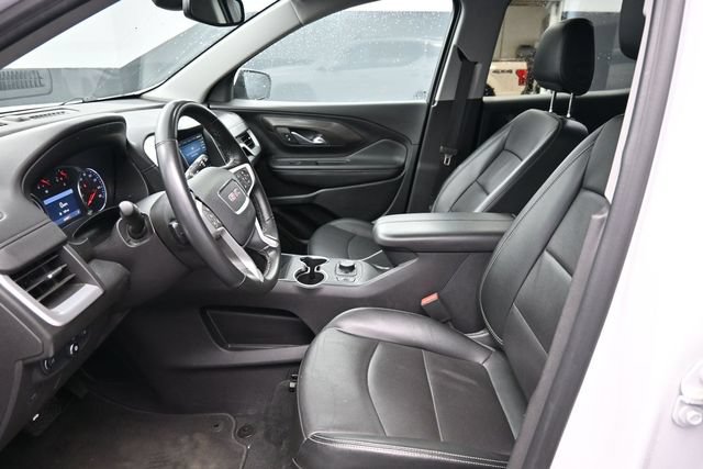 Used 2024 GMC Terrain SLT AWD/4WD image 18