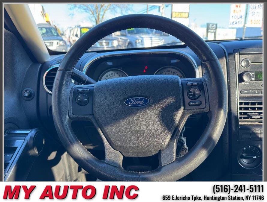 Used 2010 Ford Explorer Sport Trac XLT image 13