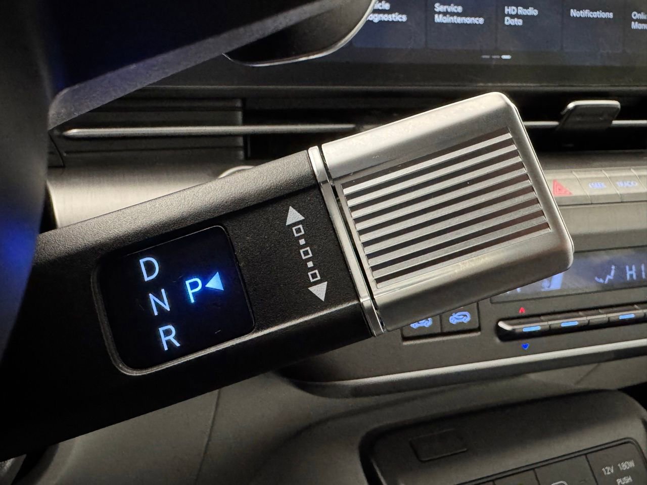 Used 2025 Hyundai Kona Limited image 30