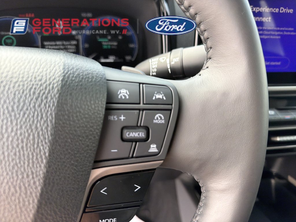 Used 2025 Toyota Camry XSE FWD image 21