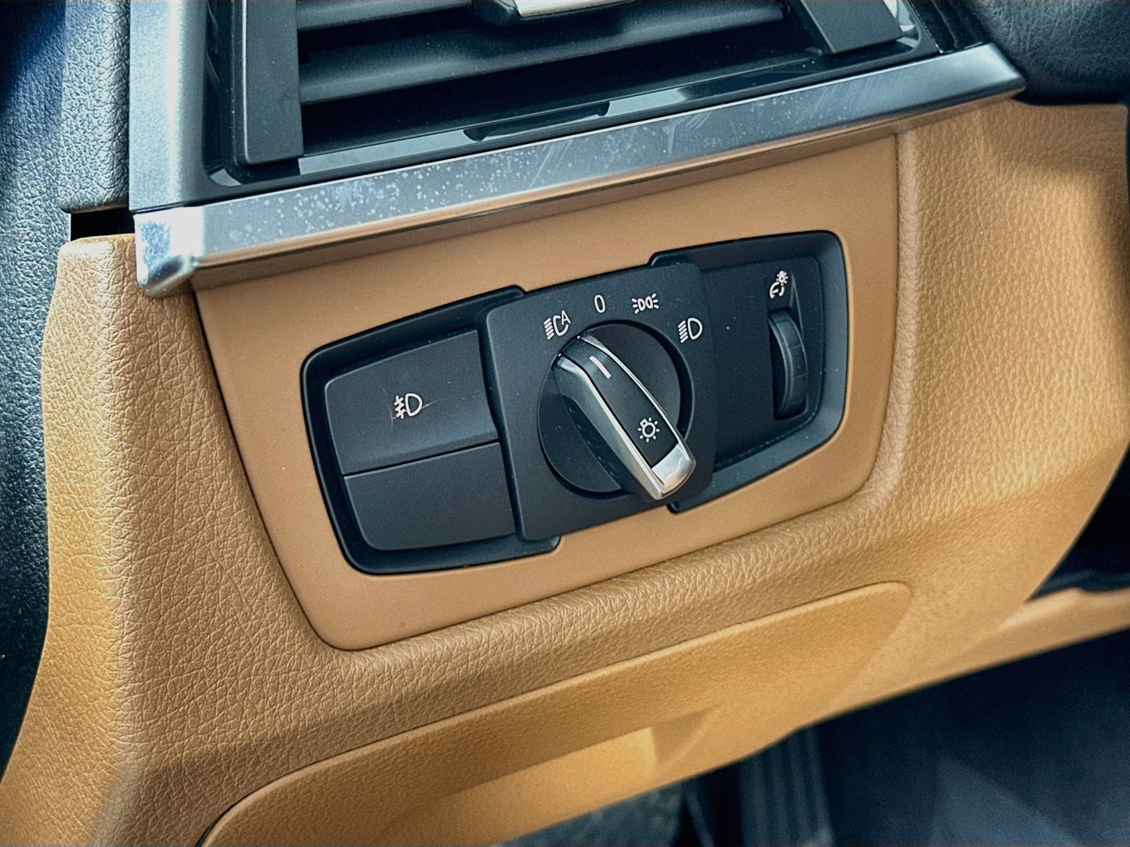Used 2014 BMW 428i Convertible RWD image 10