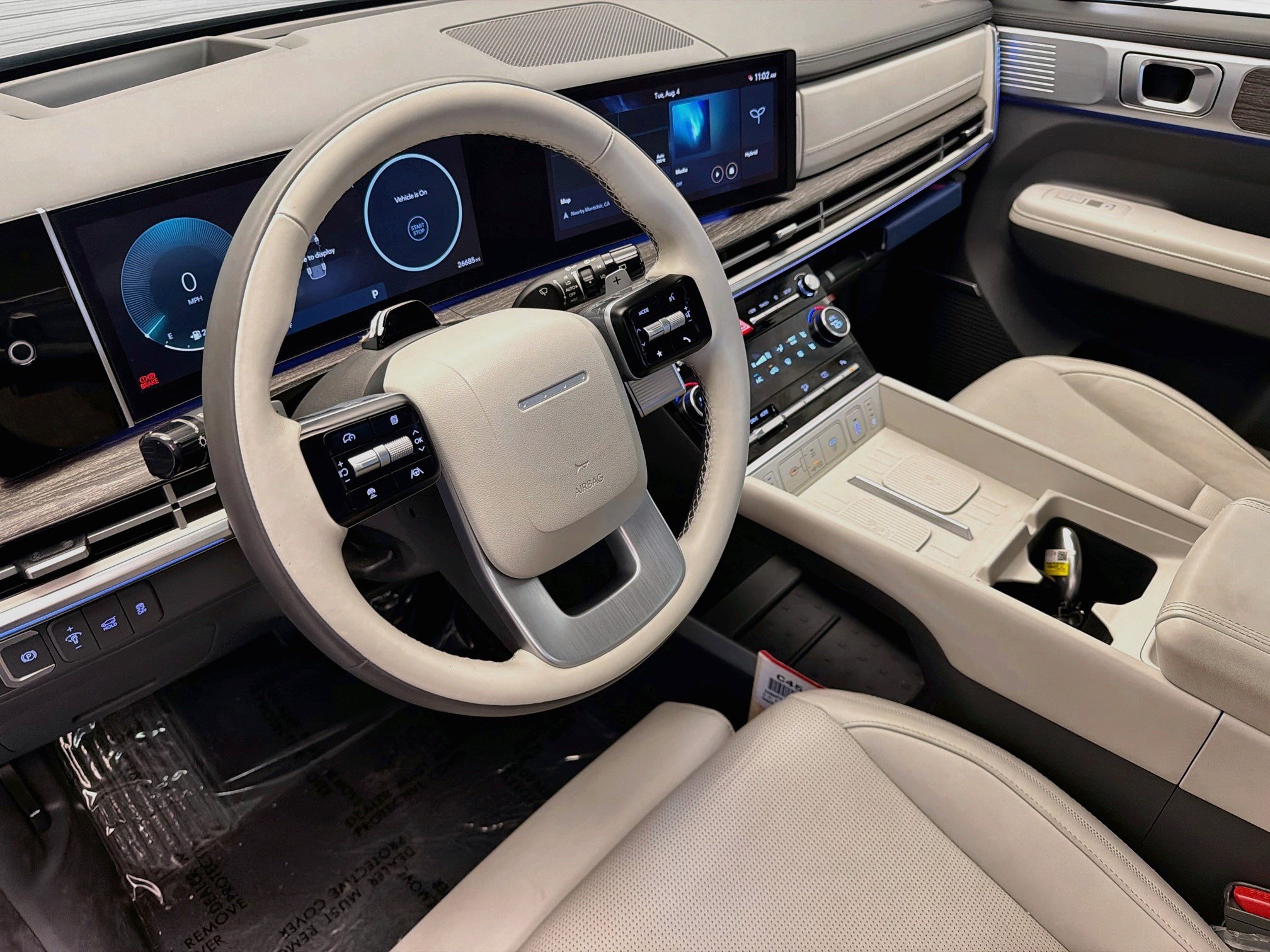 Used 2025 Hyundai Santa Fe Calligraphy FWD image 7