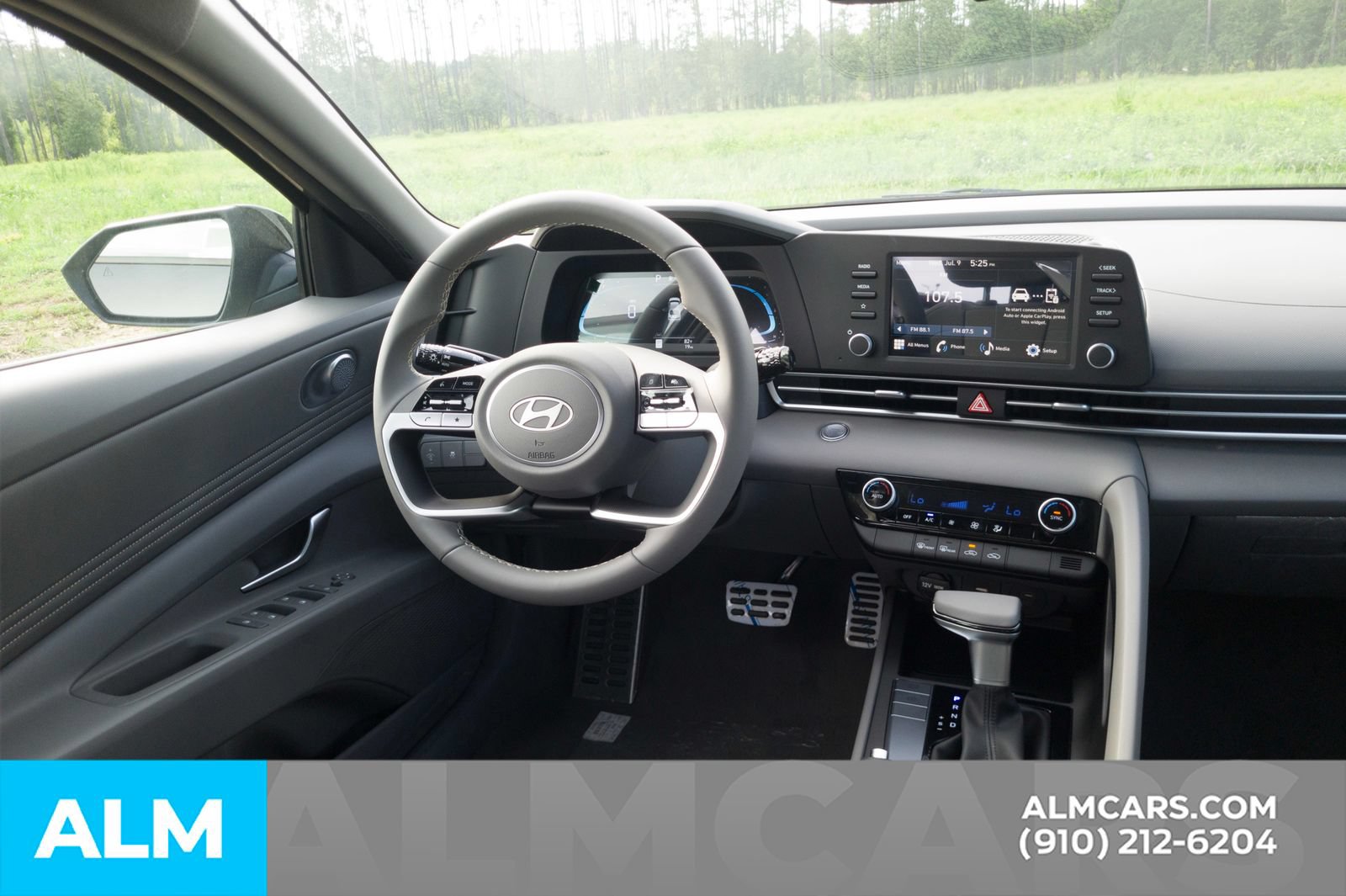 Certified 2025 Hyundai Elantra Sport FWD image 19