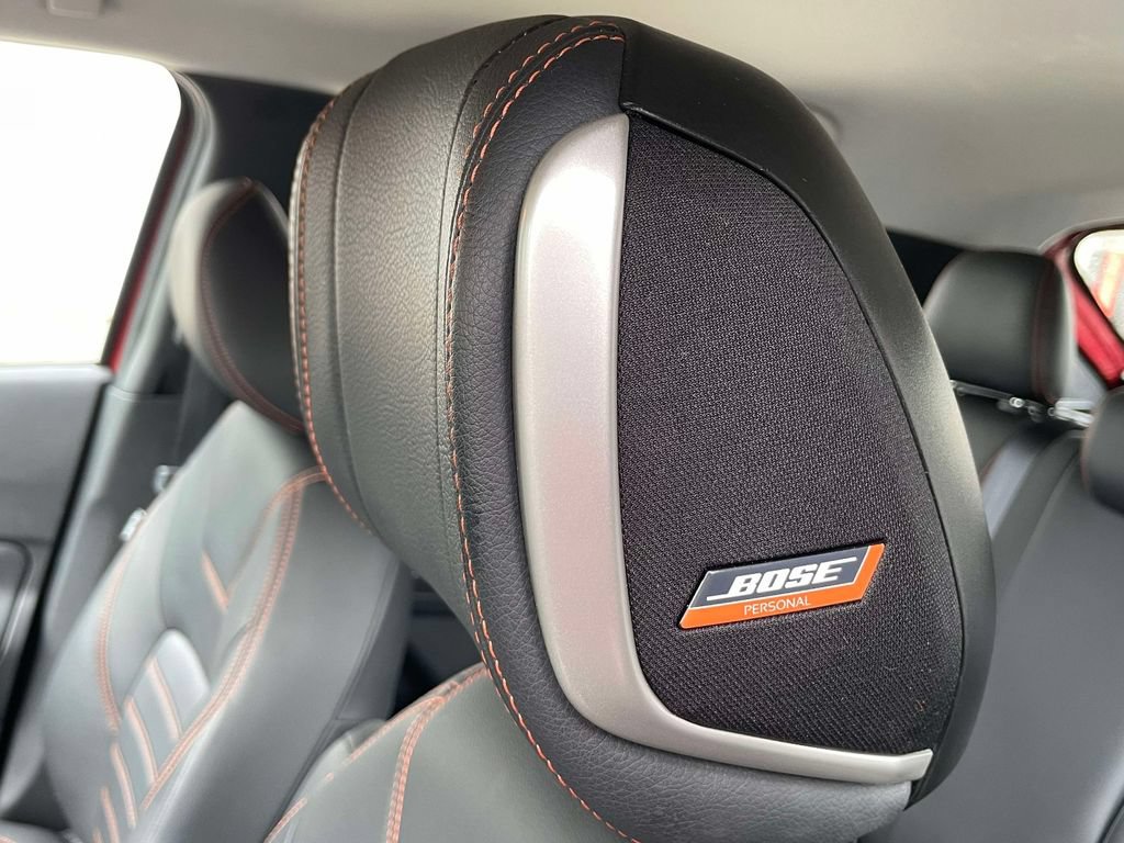 Used 2019 Nissan Kicks SR w/ SR Premium Package FWD image 16