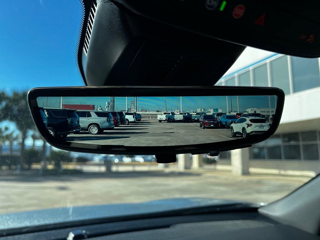 New 2026 Chevrolet Equinox LT w/ Safety and Technology Package image 38