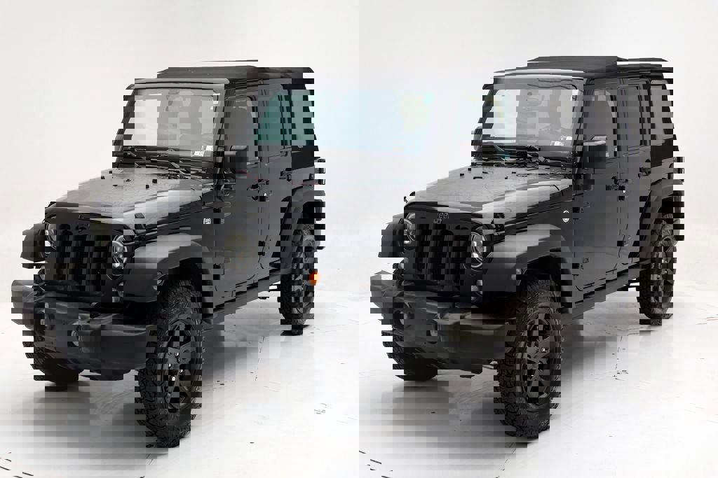 Used 2017 Jeep Wrangler Unlimited Sport image 2