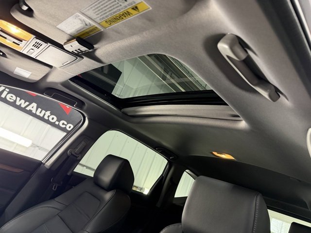 Used 2019 Honda CR-V Touring image 19