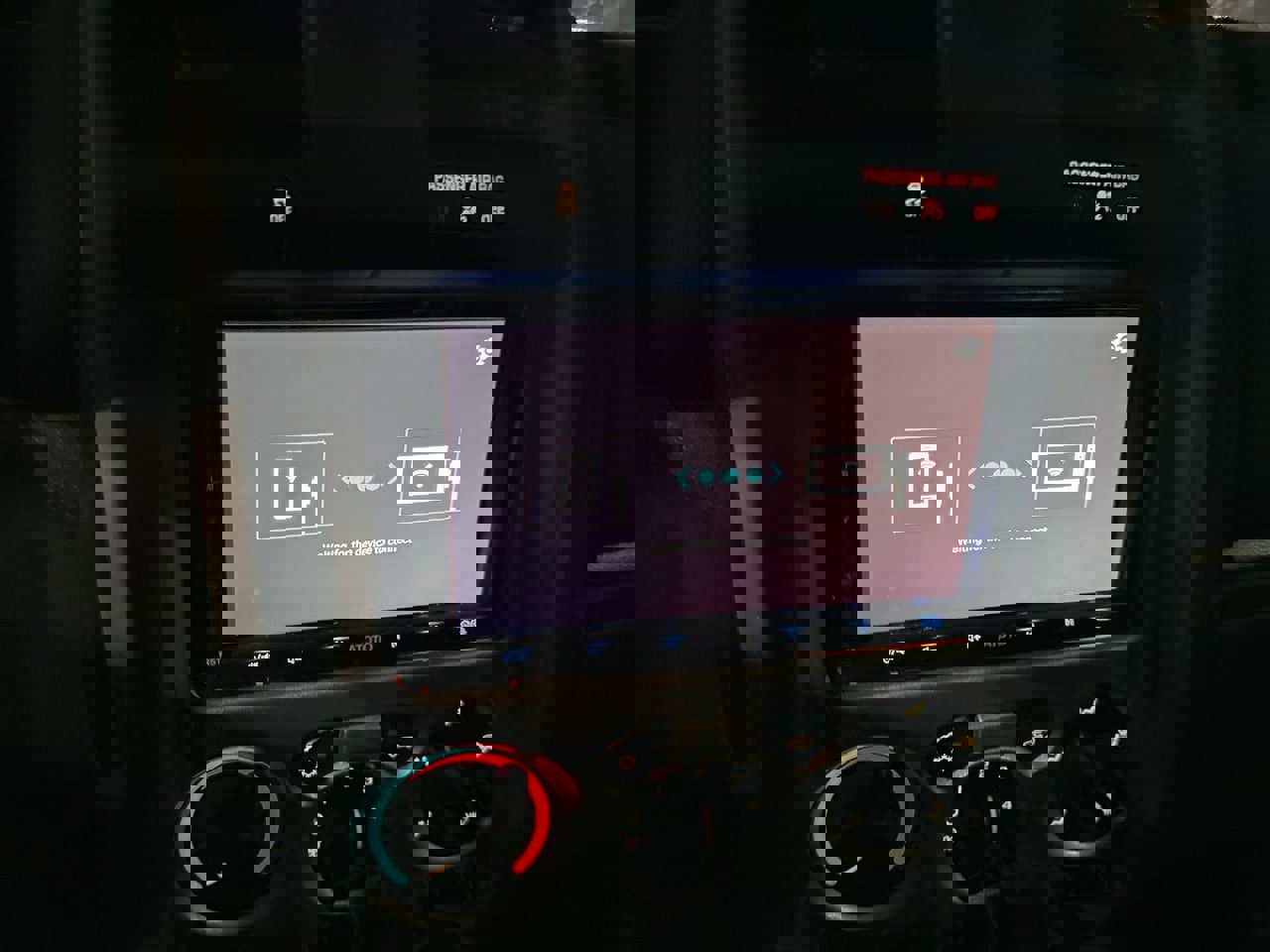 Used 2012 Chevrolet Colorado LT image 9