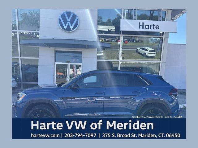 Certified 2025 Volkswagen Atlas Cross Sport SEL R-Line AWD/4WD image 1