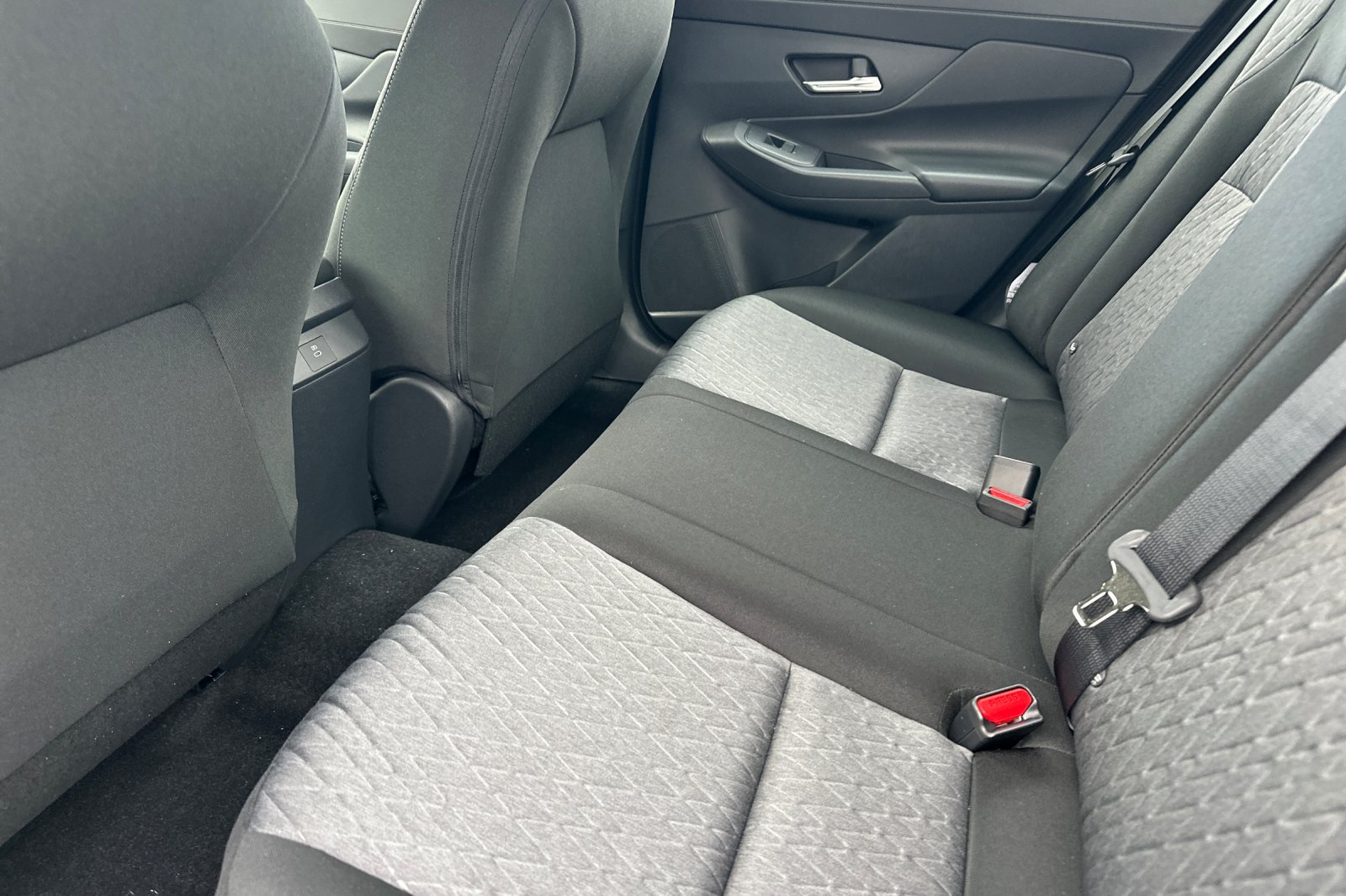 New 2026 Nissan Sentra SV w/ Floor Mat Package FWD image 12