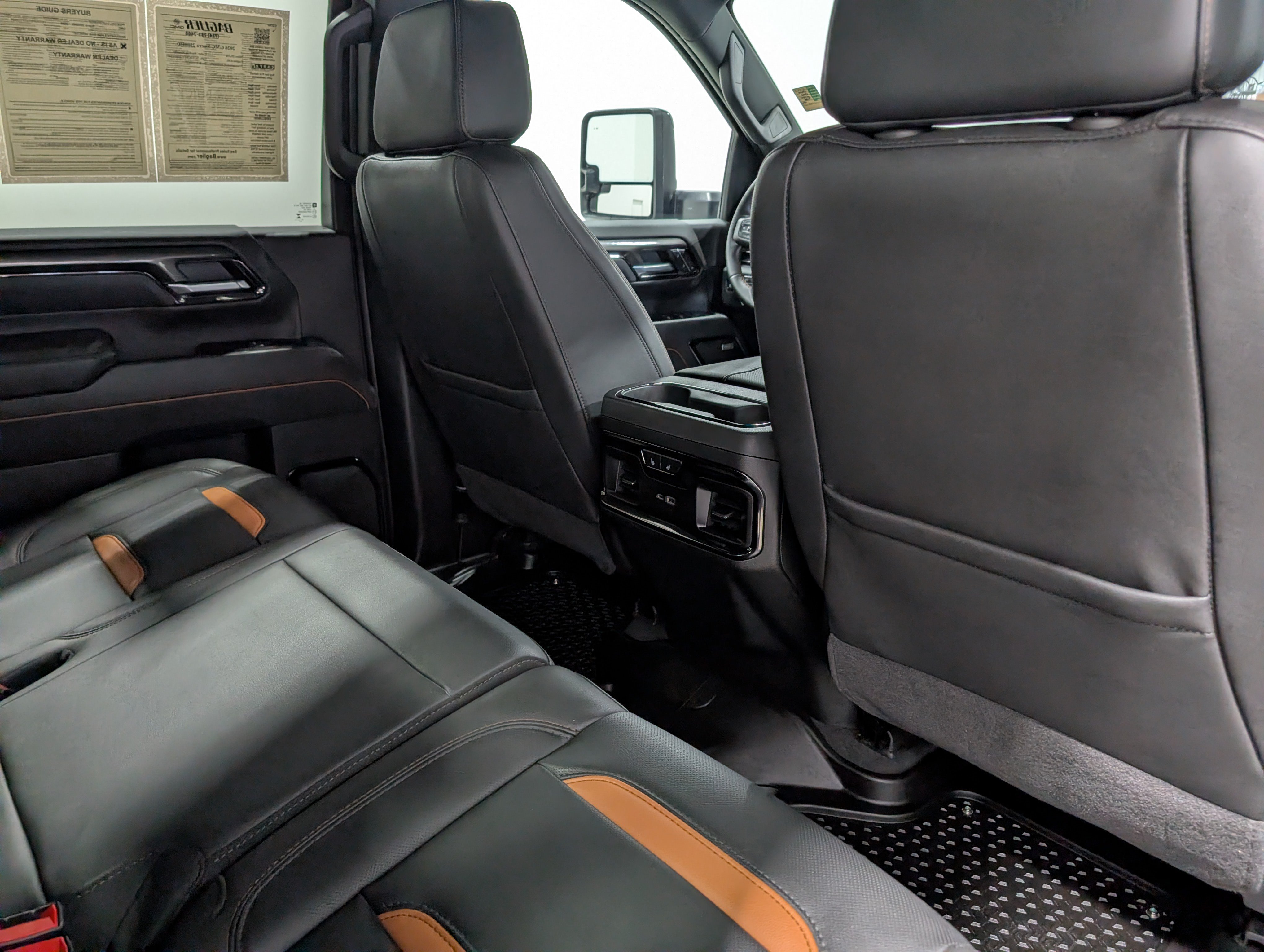 Used 2026 GMC Sierra 2500 AT4 w/ AT4 Premium Plus Package AWD/4WD image 19