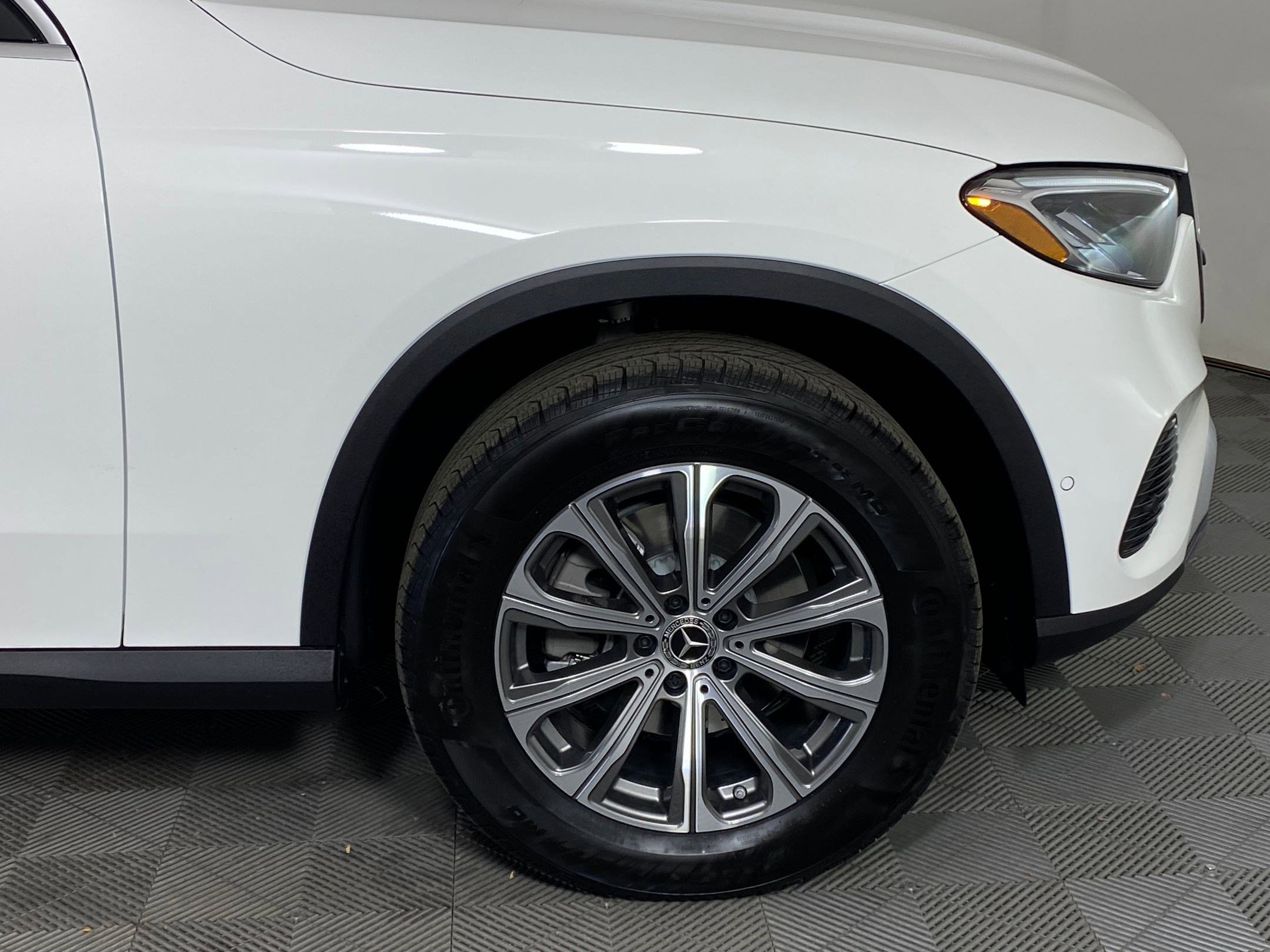 Used 2026 Mercedes-Benz GLC 300 4MATIC image 10