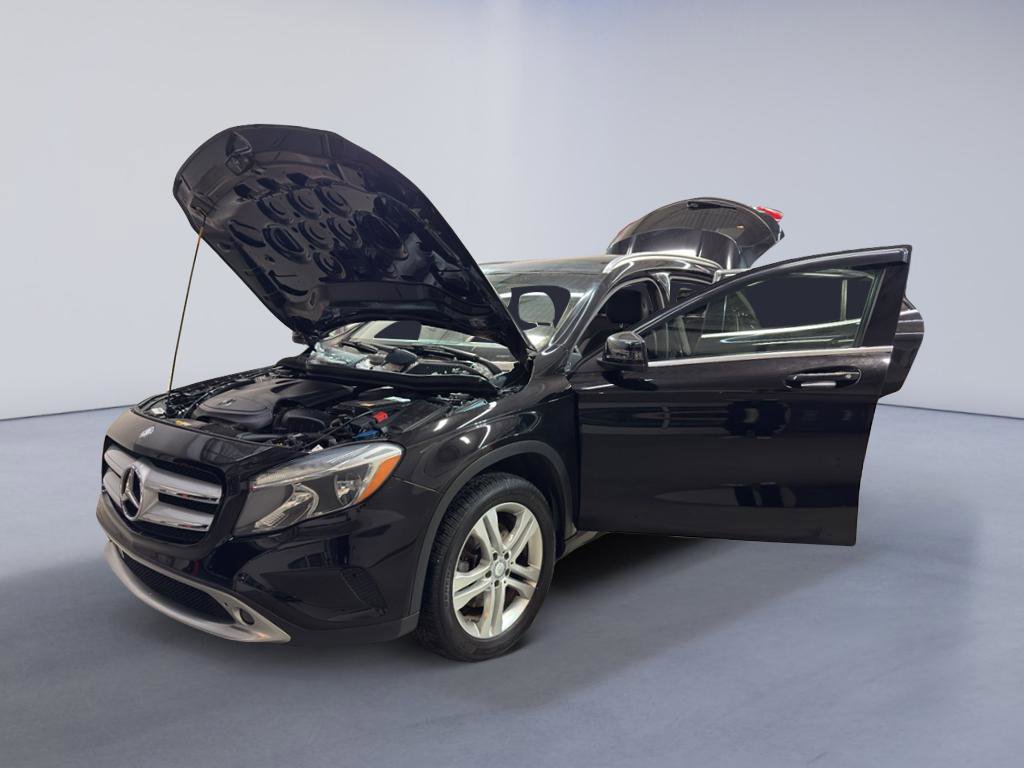 Used 2015 Mercedes-Benz GLA 250 4MATIC image 9