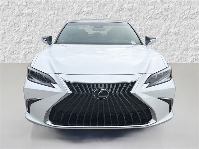 New 2025 Lexus ES 350 Ultra Luxury image 8