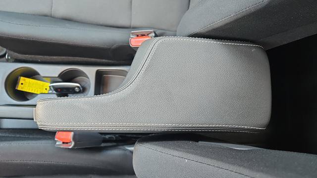 Used 2025 Nissan Kicks Play S FWD image 22