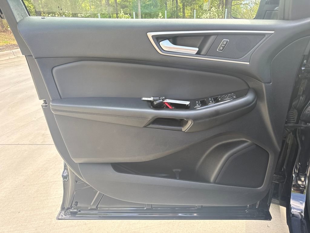 Used 2020 Ford Edge SEL w/ Convenience Package image 14