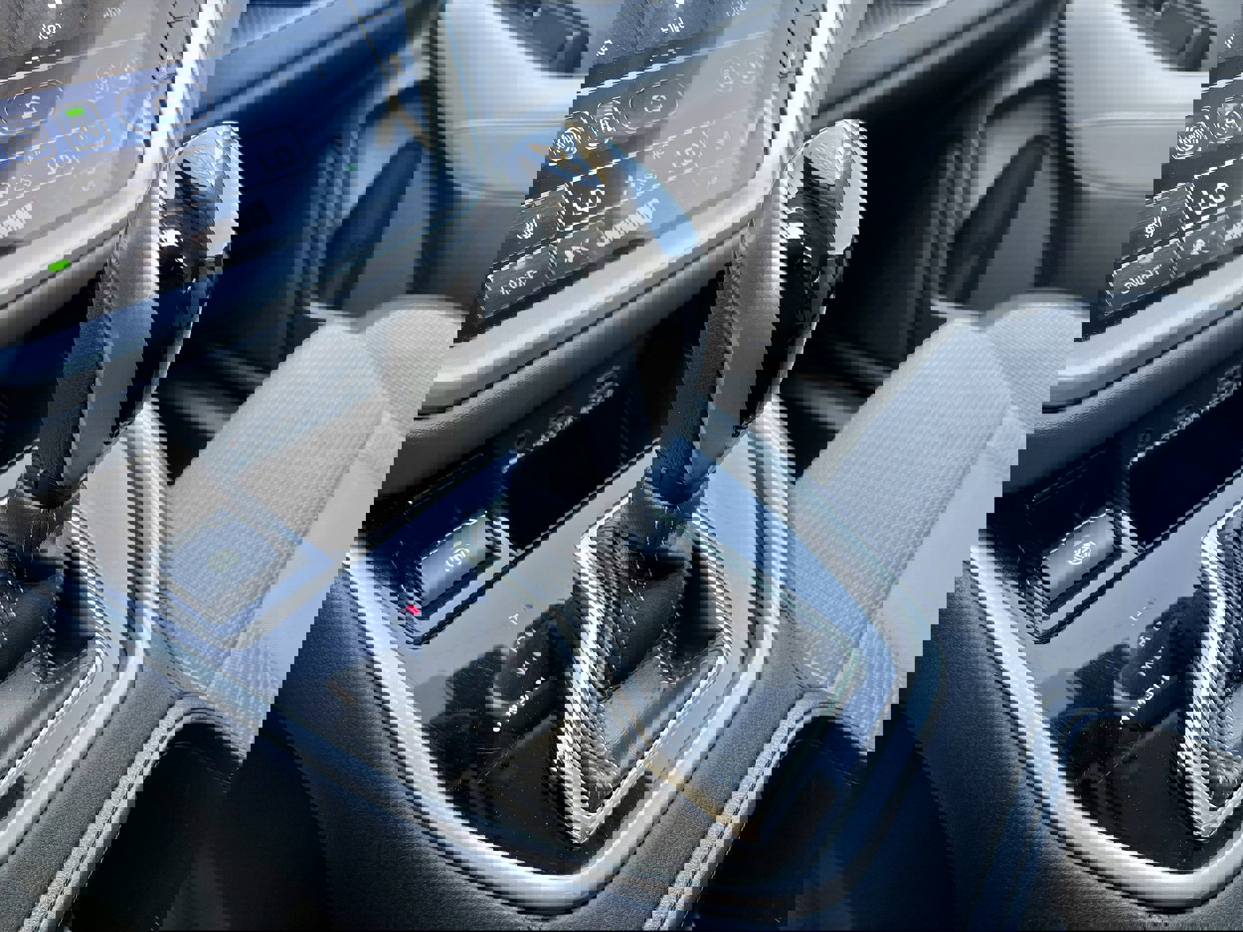 Certified 2025 Subaru Outback Premium image 21