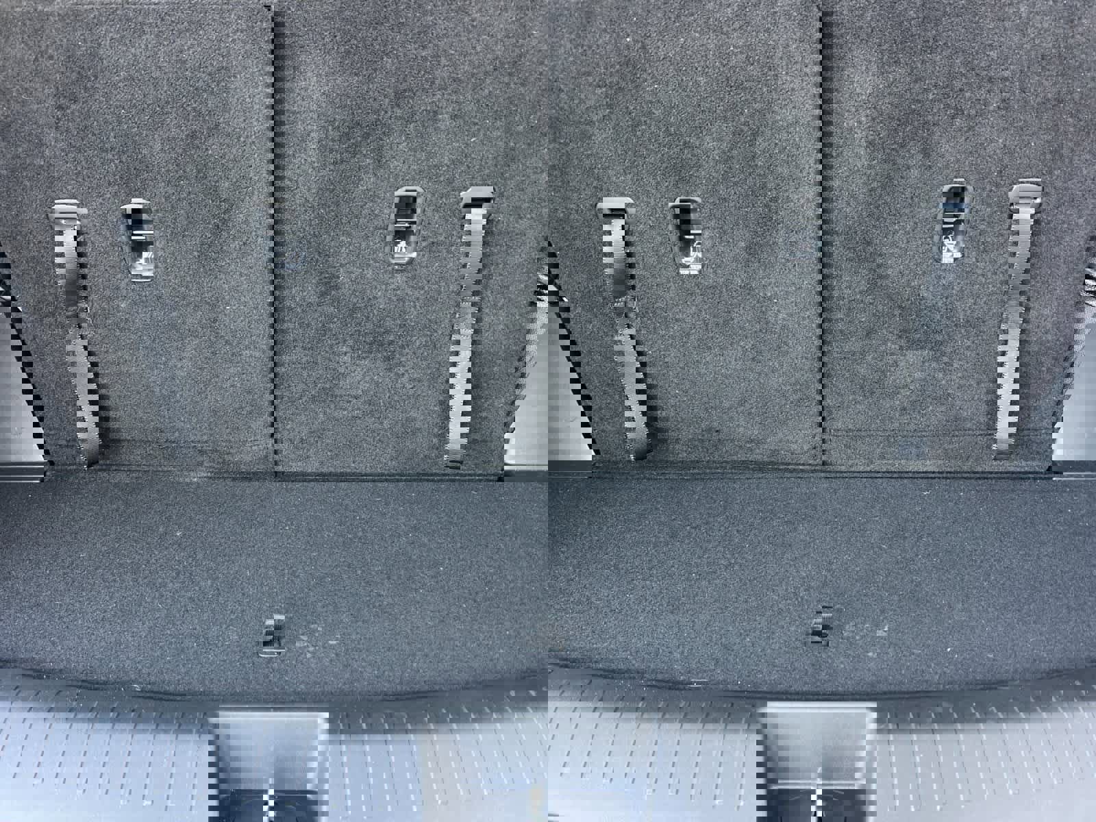 Certified 2025 Hyundai Santa Fe SEL image 16