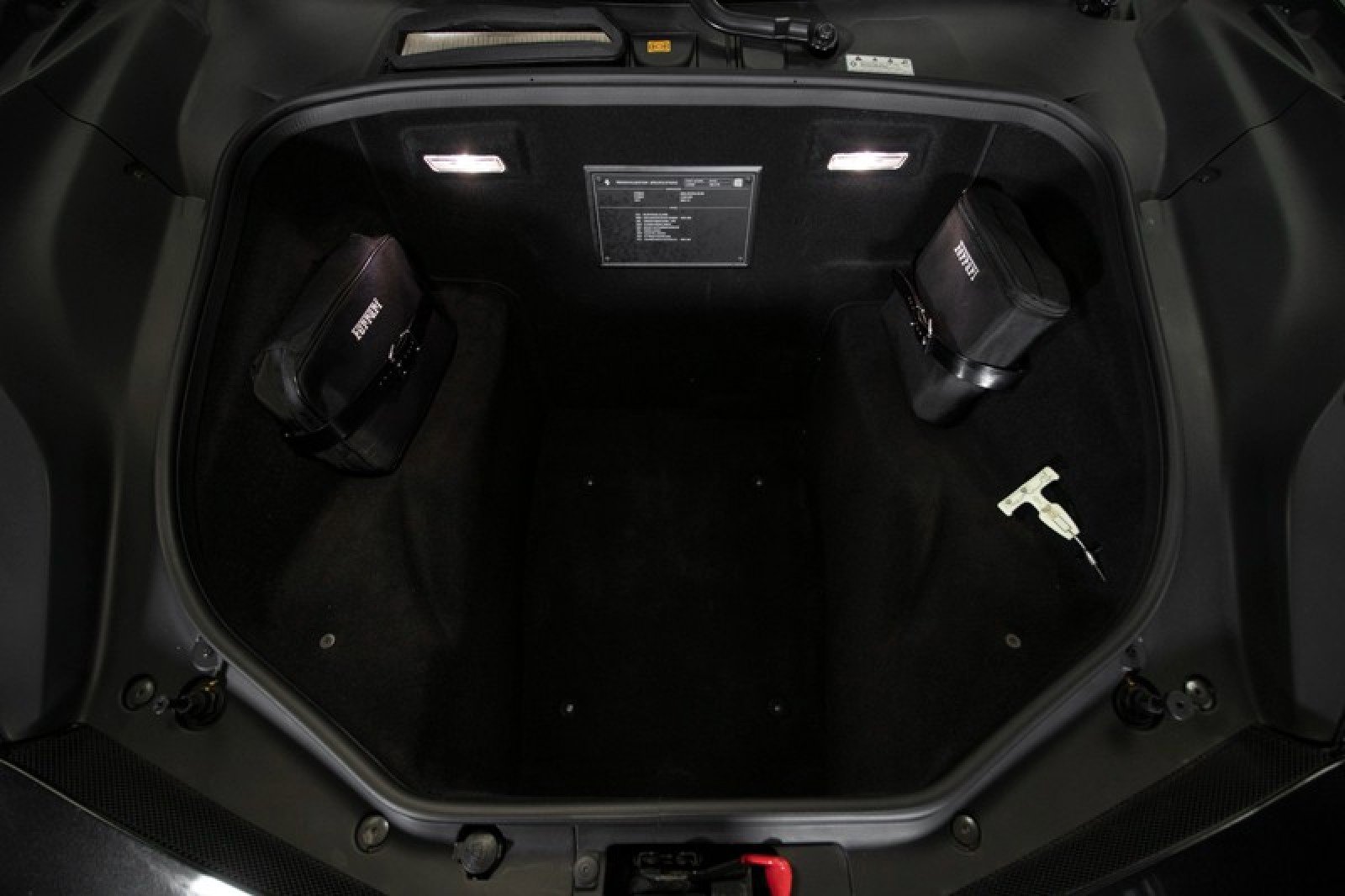 Used 2018 Ferrari 488 GTB image 55