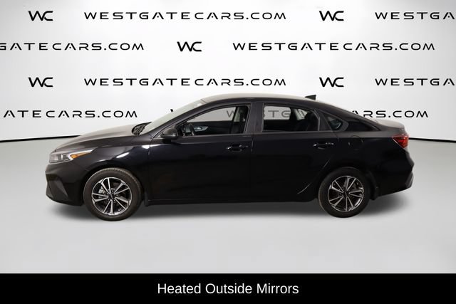 Used 2023 Kia Forte LXS w/ LXS Technology Package FWD image 5