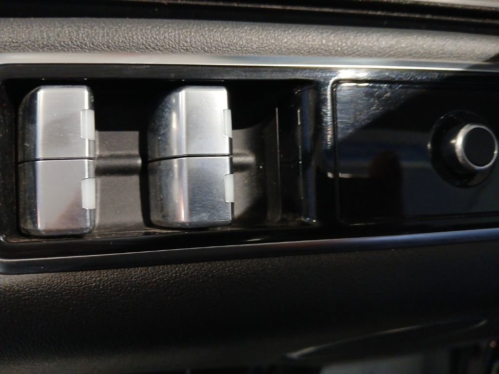 Used 2019 Land Rover Range Rover Sport HSE image 22