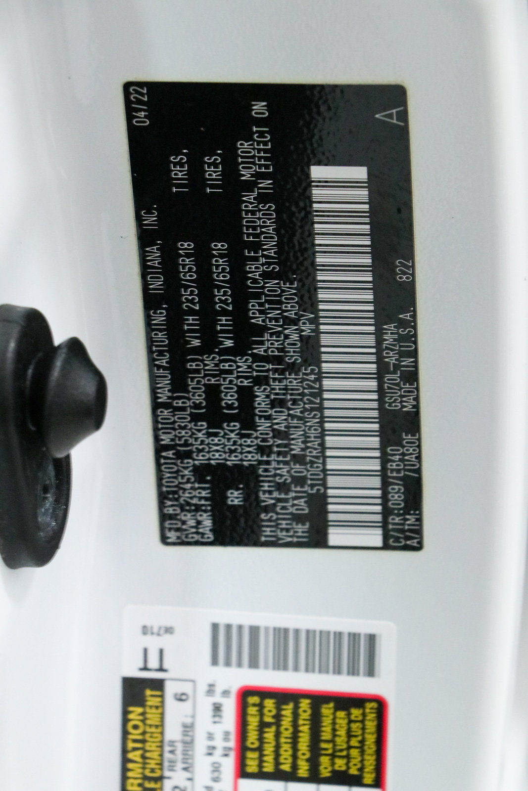 Used 2022 Toyota Highlander XLE FWD image 35