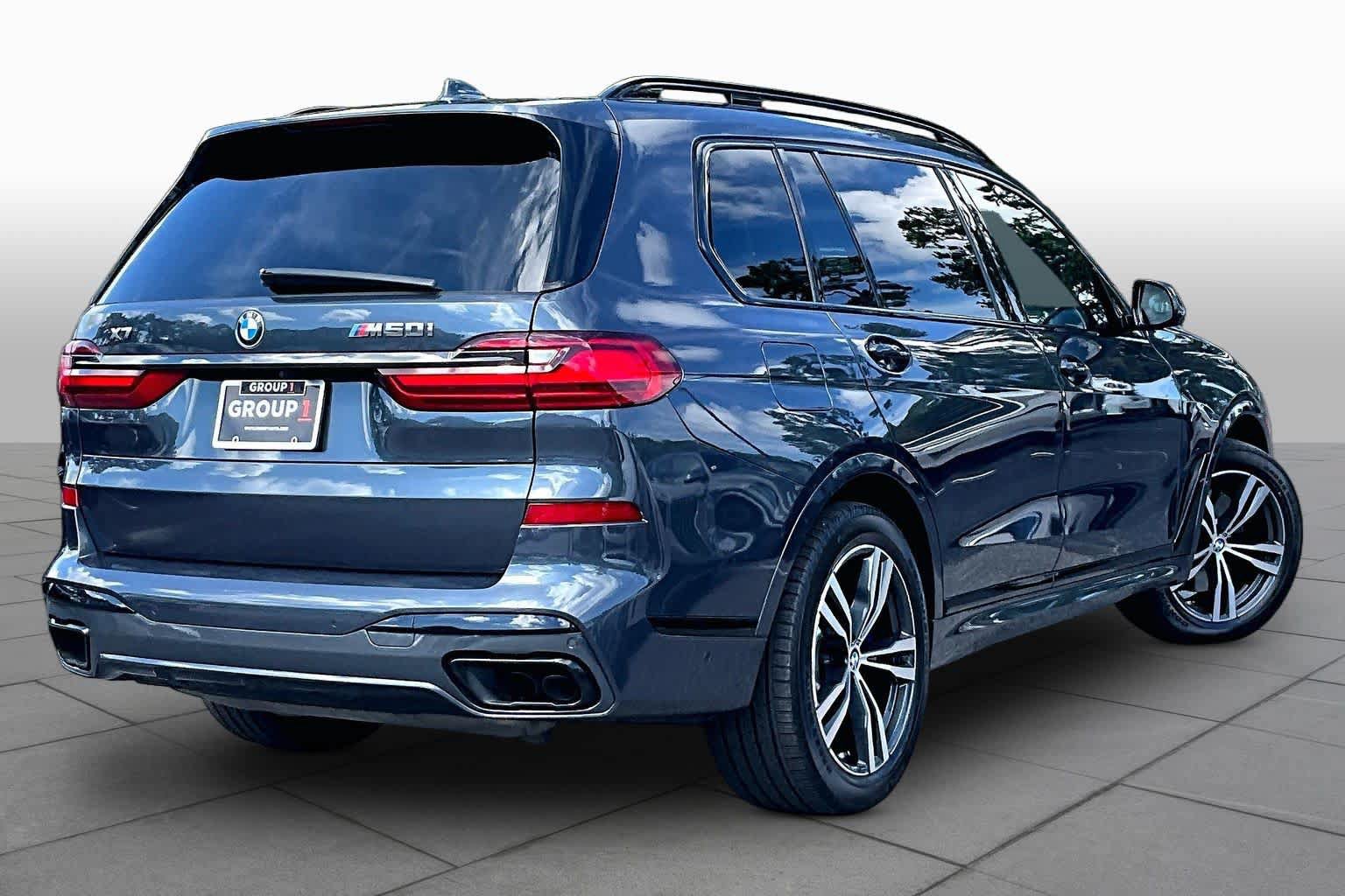 Used 2022 BMW X7 M50i w/ Dynamic Handling Package AWD/4WD image 13