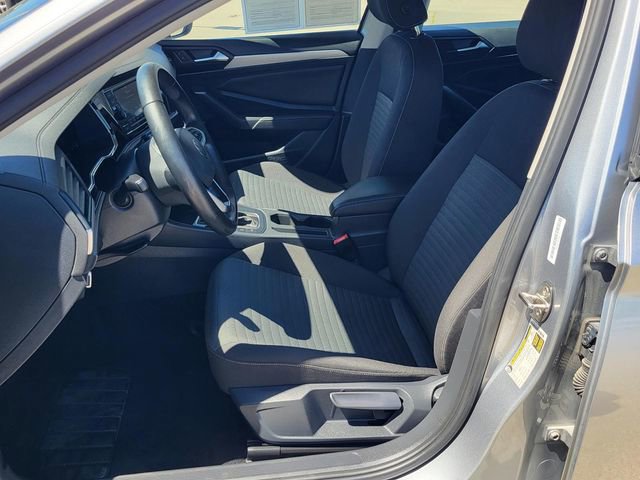 Used 2024 Volkswagen Jetta S image 11