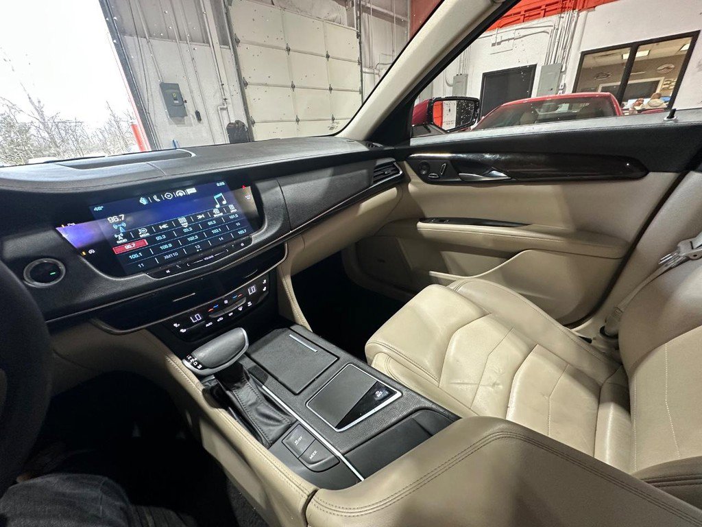 Used 2017 Cadillac CT6 AWD image 17