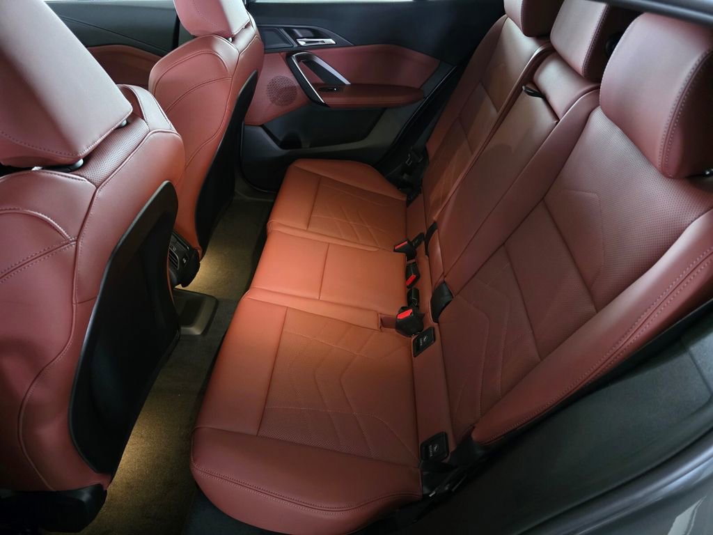 New 2026 BMW X2 xDrive28i w/ Convenience Package image 11