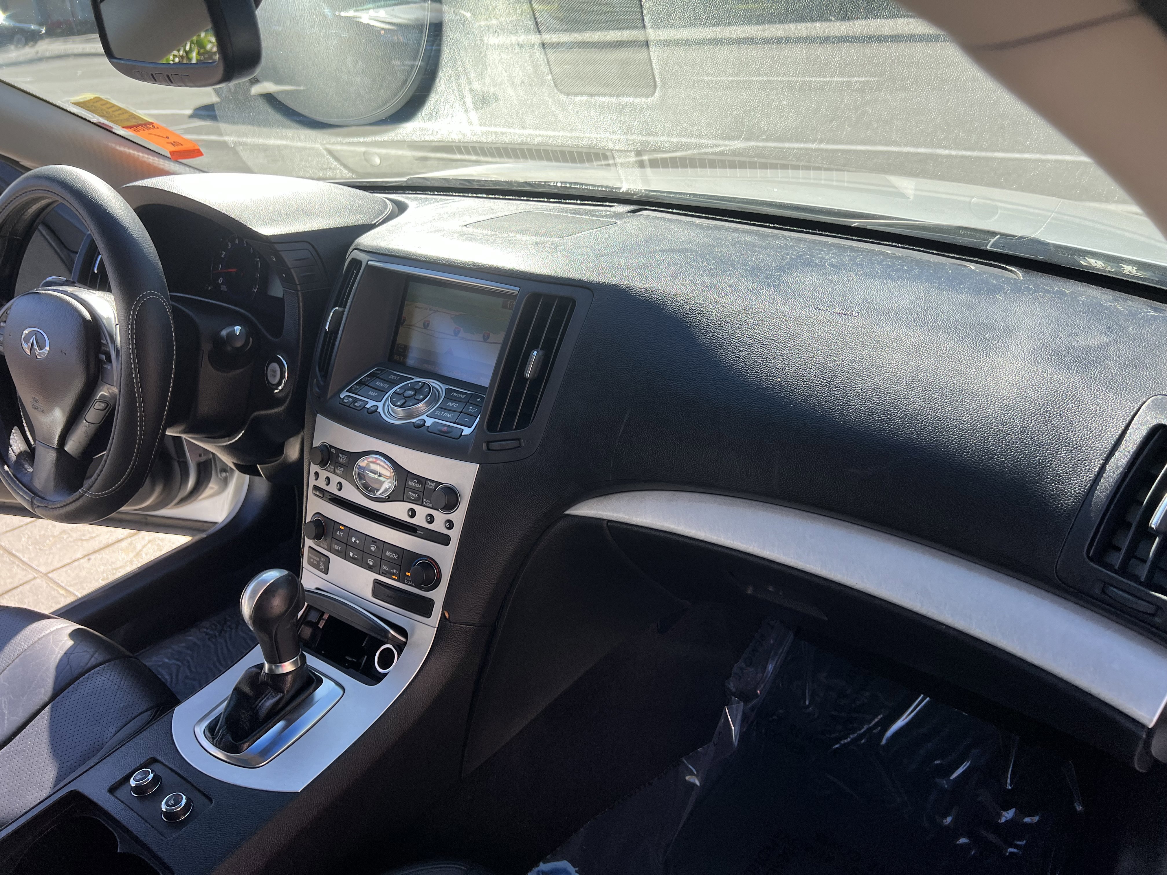 Used 2009 INFINITI G37 Journey w/ Premium Pkg image 34