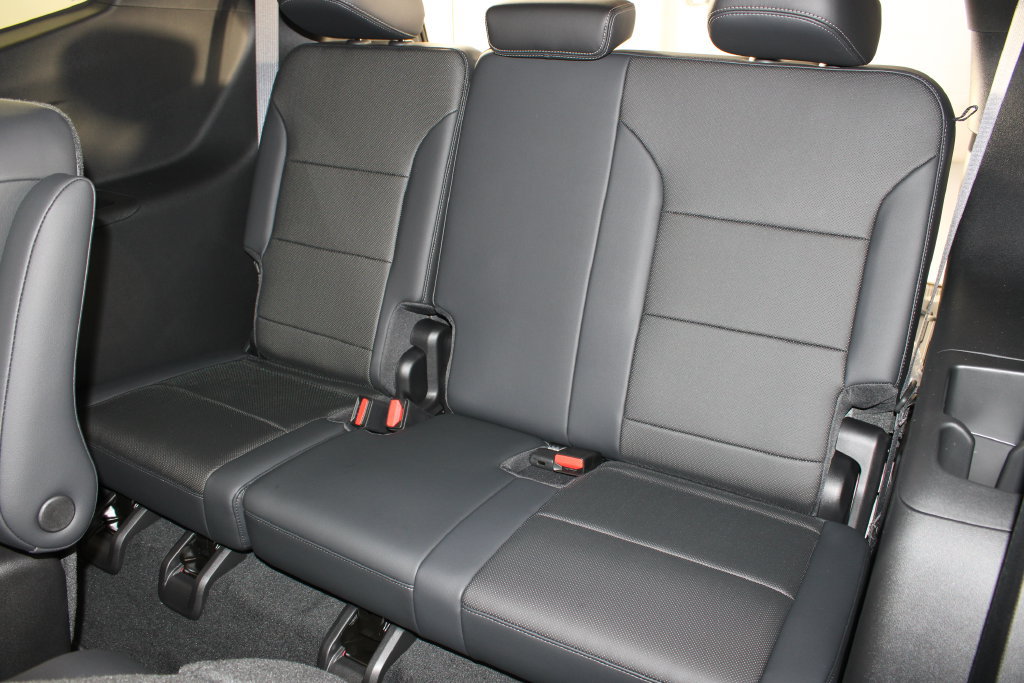 New 2027 Buick Enclave Sport Touring w/ Power Package FWD image 21