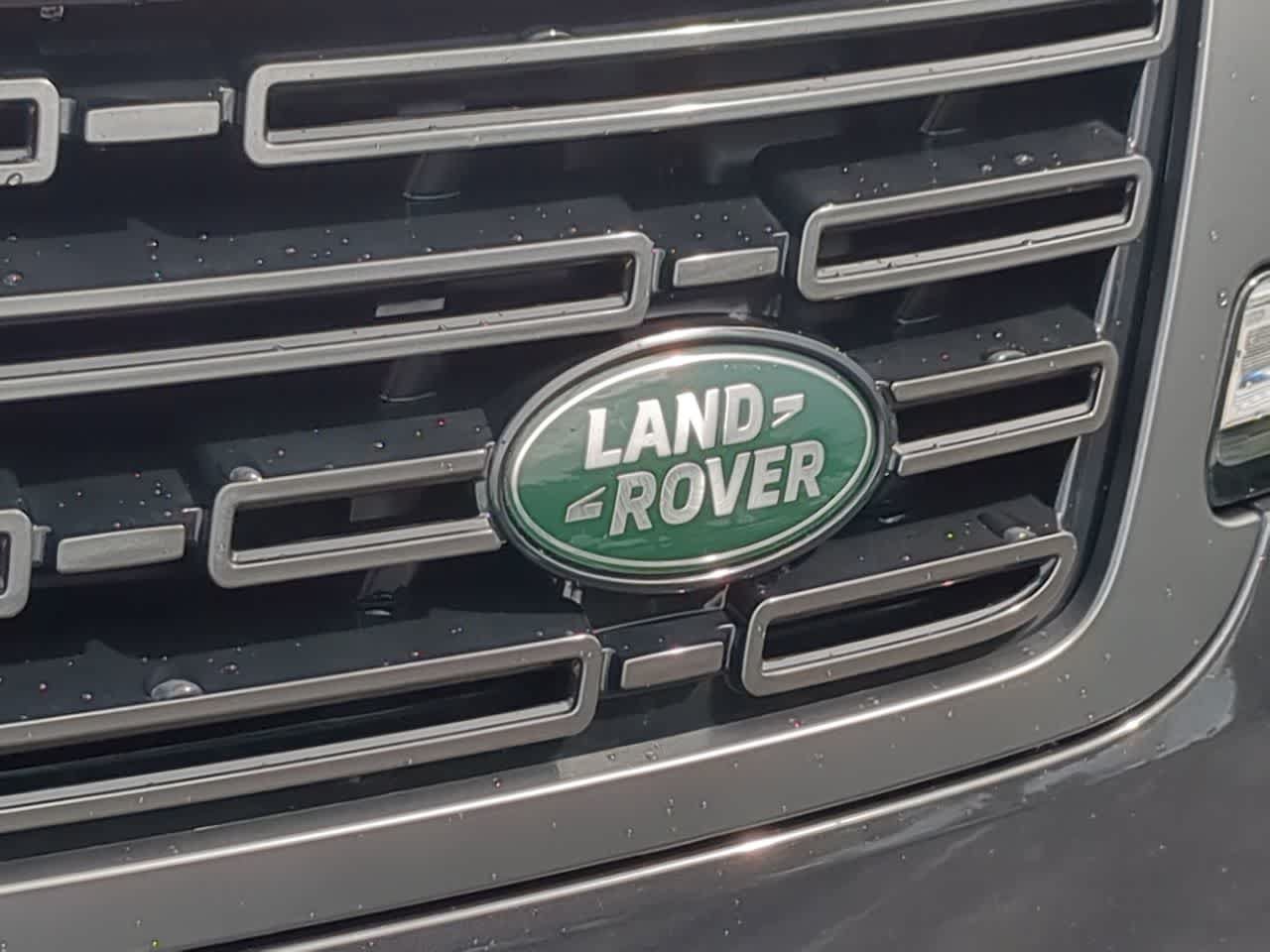 New 2026 Land Rover Range Rover Sport Dynamic SE AWD/4WD image 12