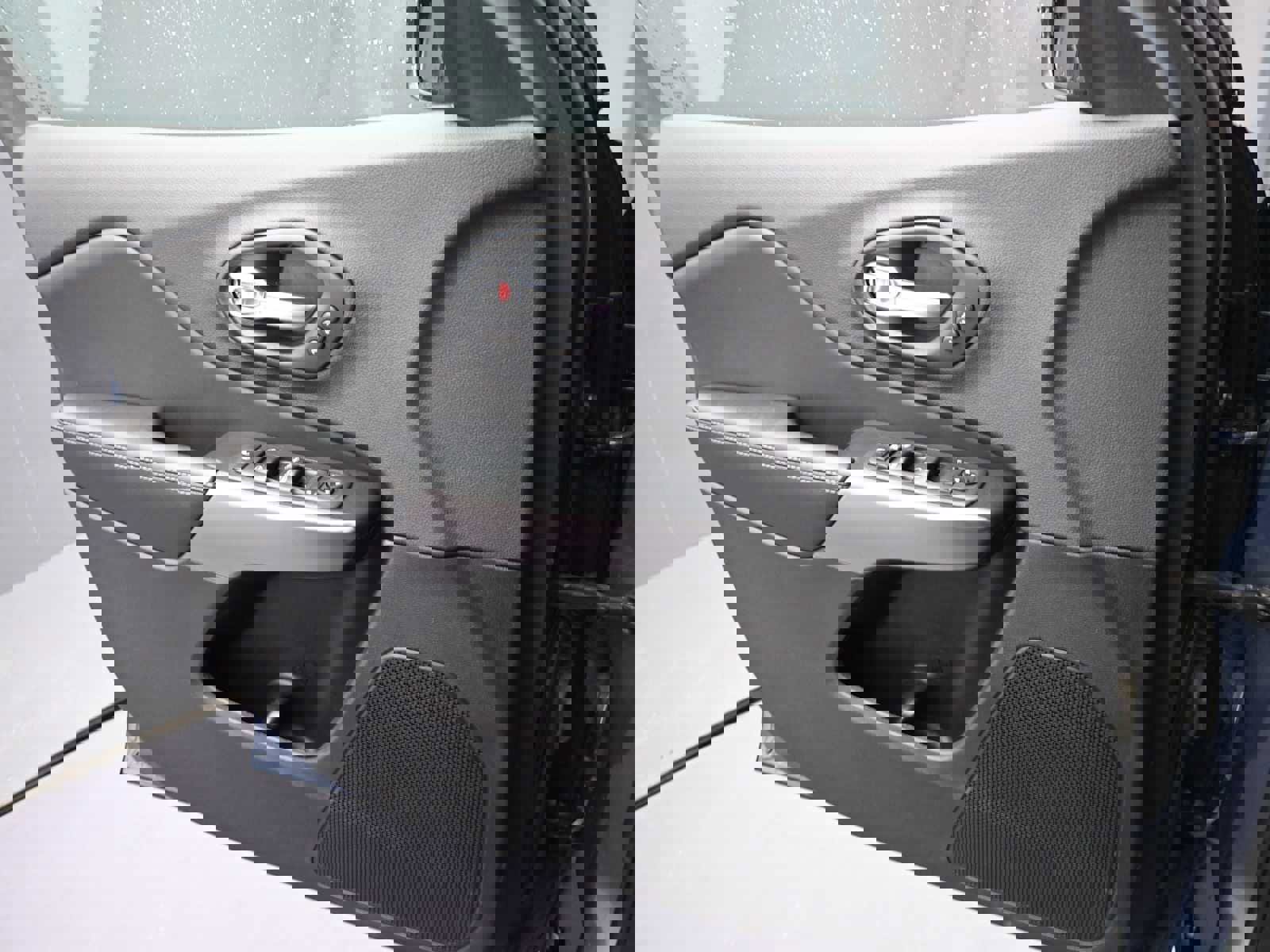 Used 2019 Jeep Cherokee Limited image 11