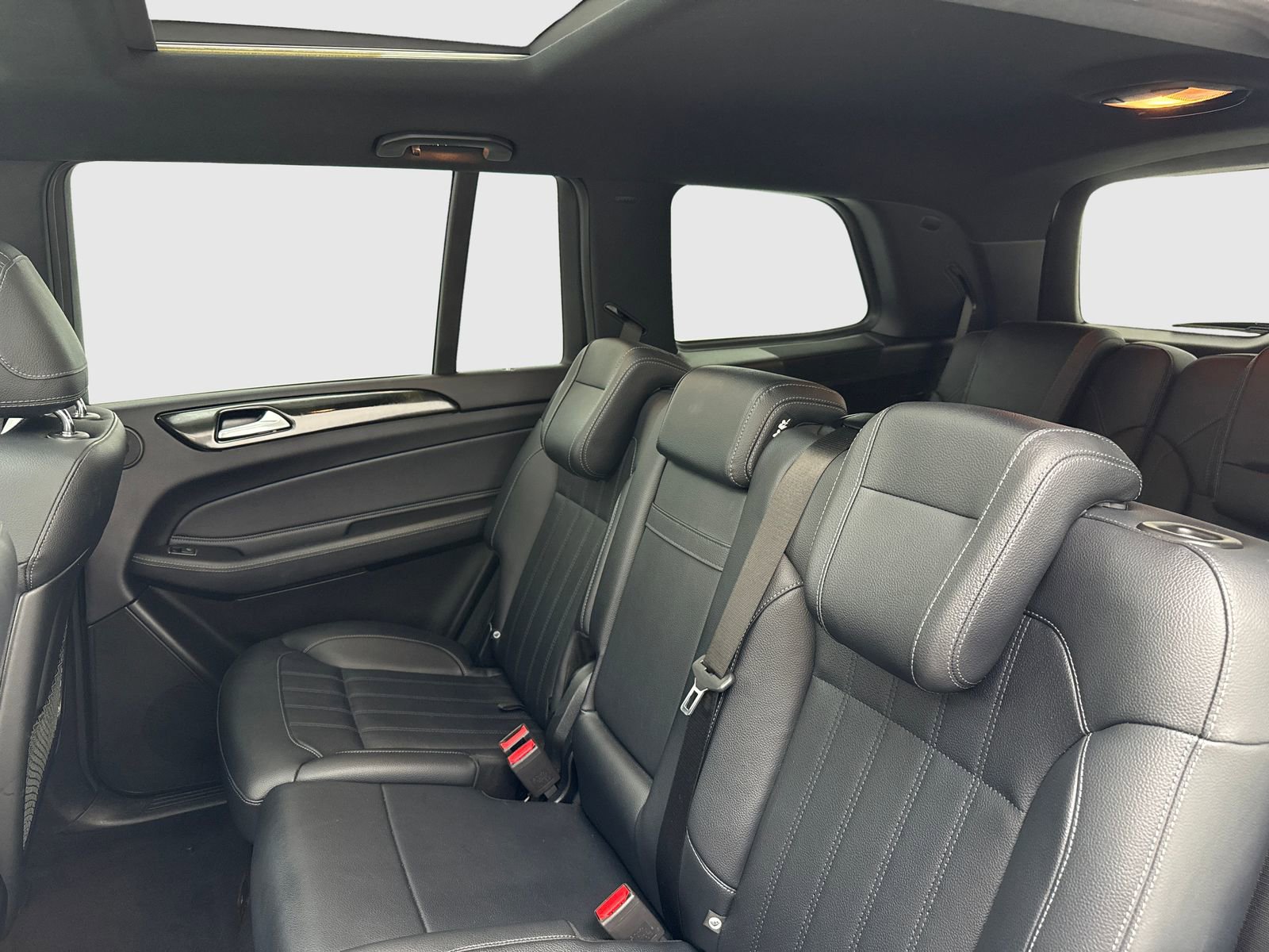Used 2019 Mercedes-Benz GLS 450 4MATIC w/ Premium 1 Package image 38
