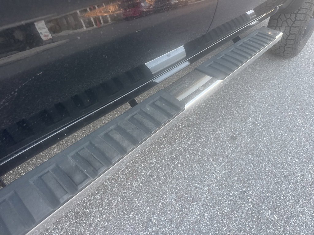 Used 2020 Chevrolet Silverado 1500 LT w/ Fleet Comfort Package image 12