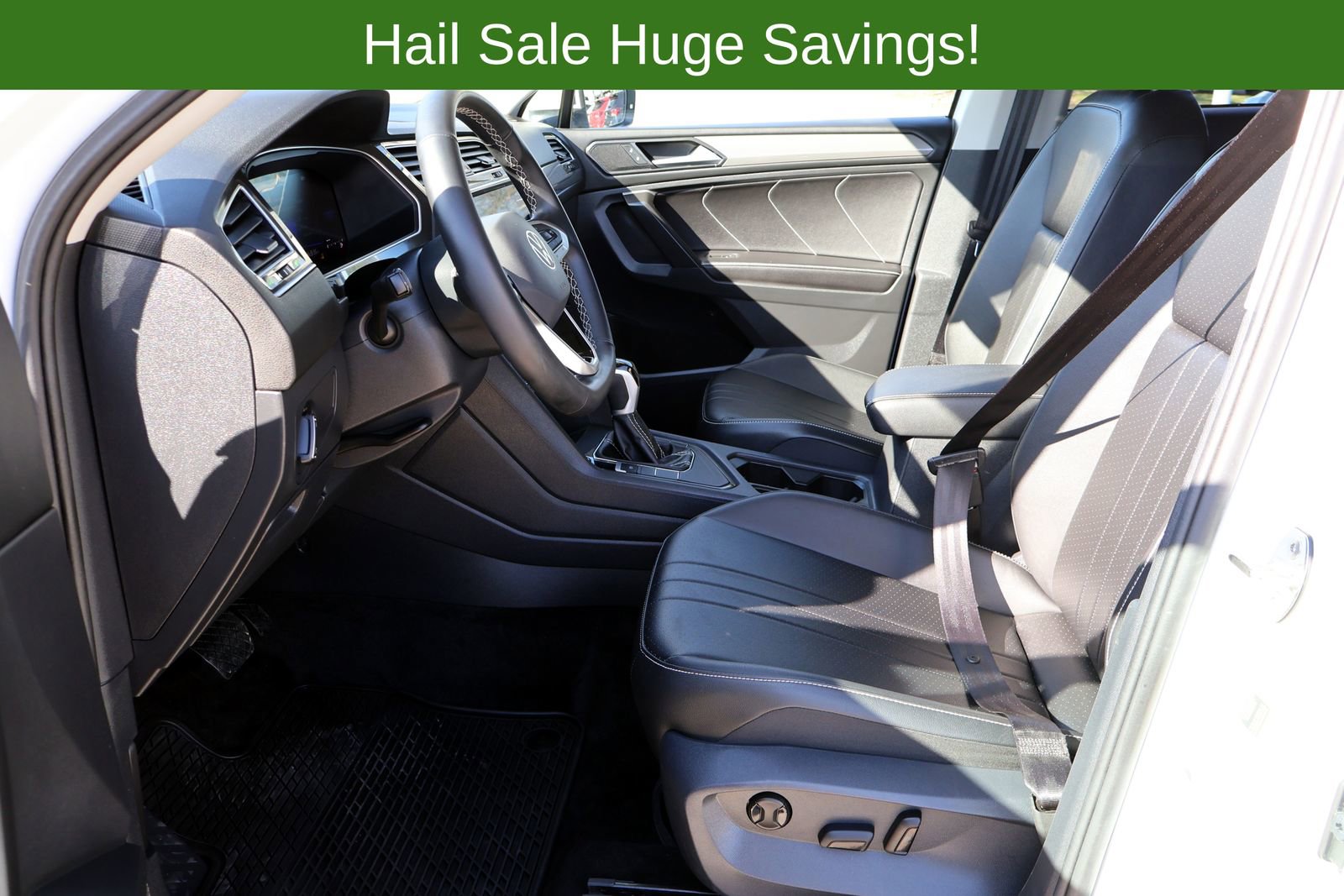 Used 2024 Volkswagen Tiguan SE FWD image 18