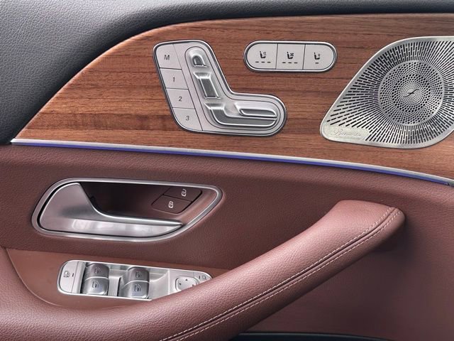 Certified 2024 Mercedes-Benz GLS 450 4MATIC image 21