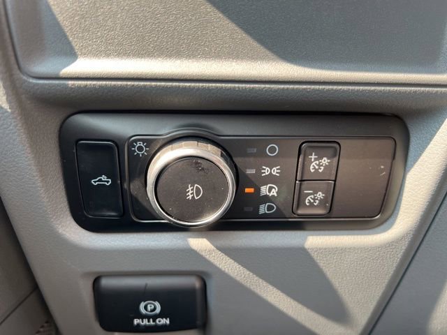 Used 2023 Ford F150 XLT image 23