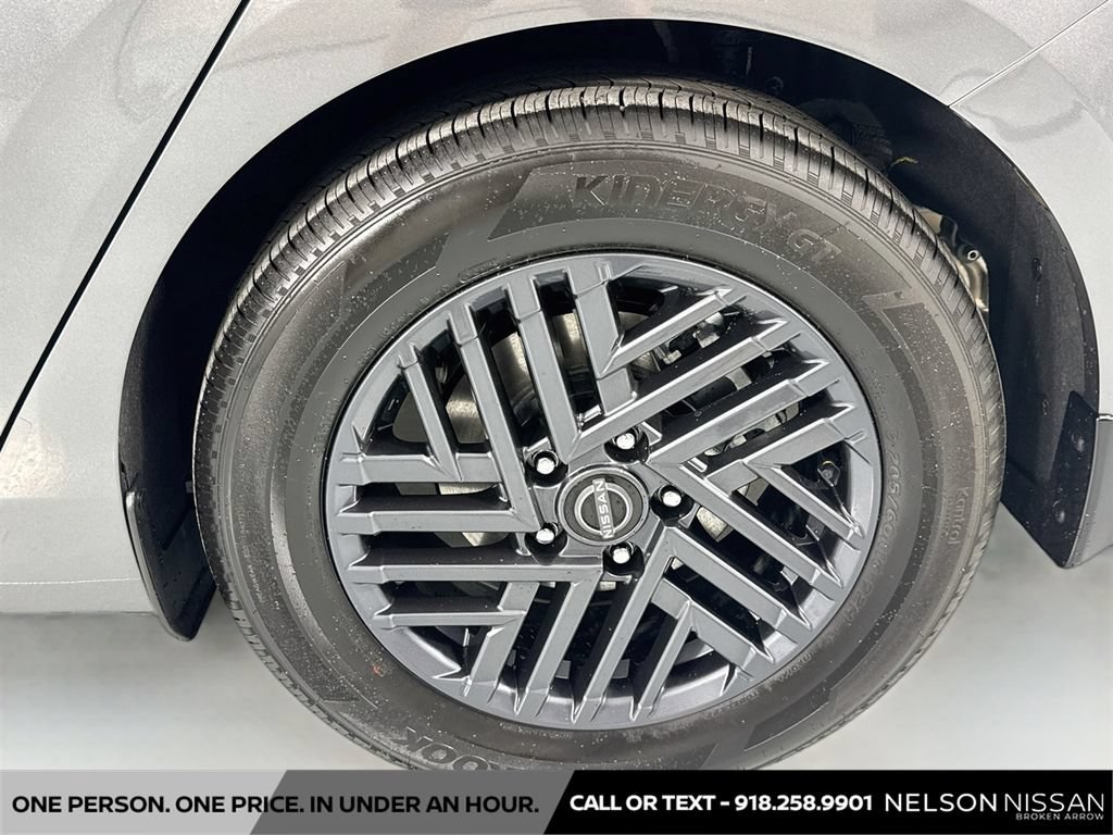 Certified 2026 Nissan Sentra SV w/ SV Convenience Package FWD image 29