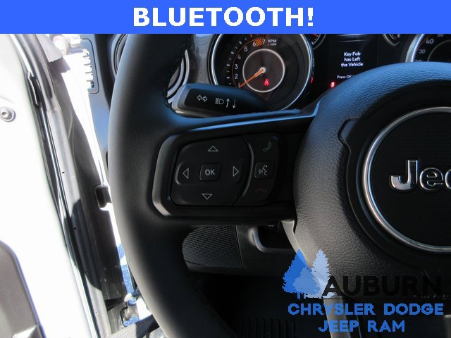 Used 2023 Jeep Wrangler Sport image 15