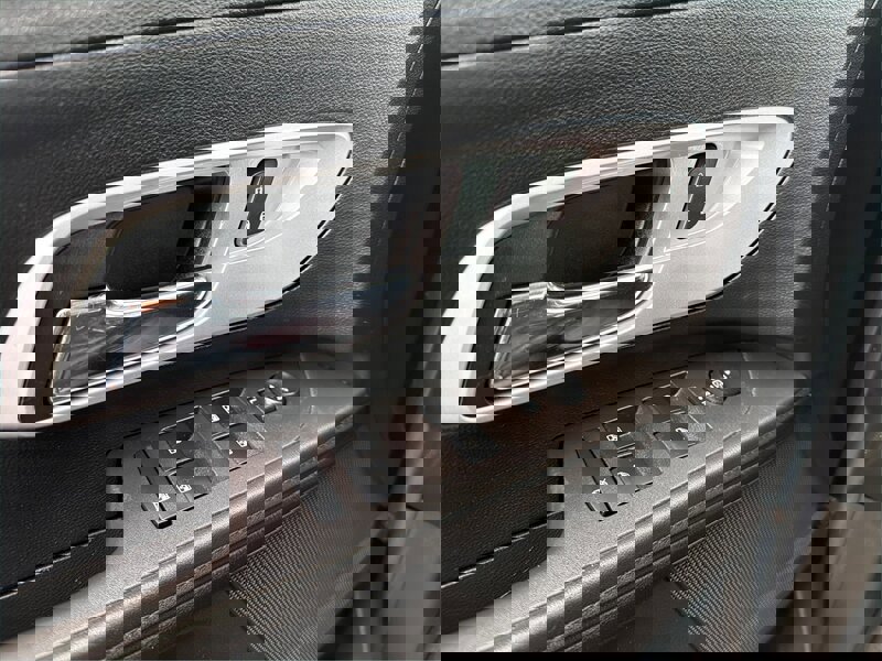 Used 2015 Chevrolet Equinox LS image 25