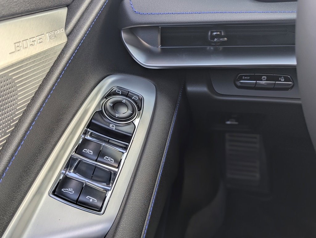 New 2026 Chevrolet Corvette E-Ray image 45