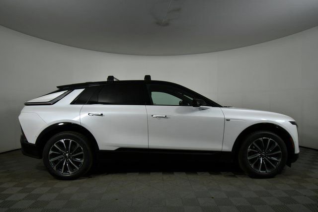 New 2025 Cadillac Lyriq Sport w/ LPO, Floor Liner Package image 6