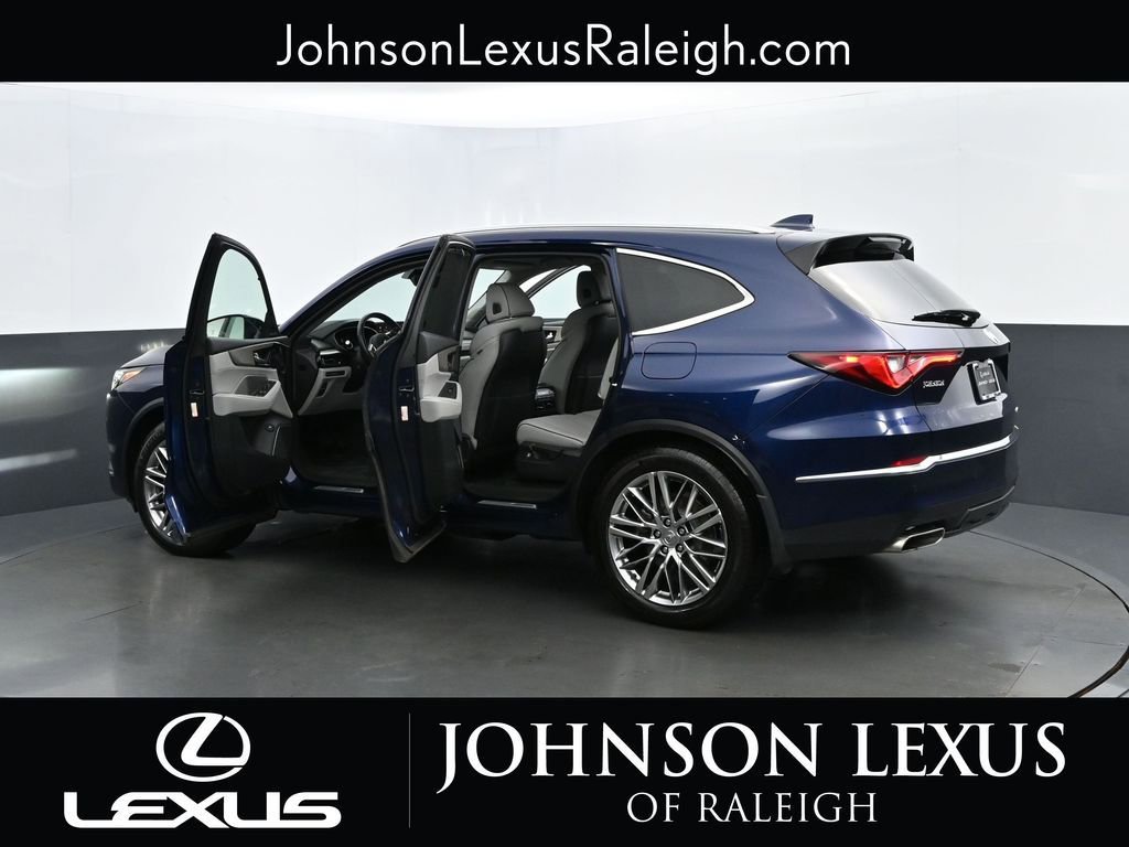 Used 2023 Acura MDX w/ Advance Package image 36