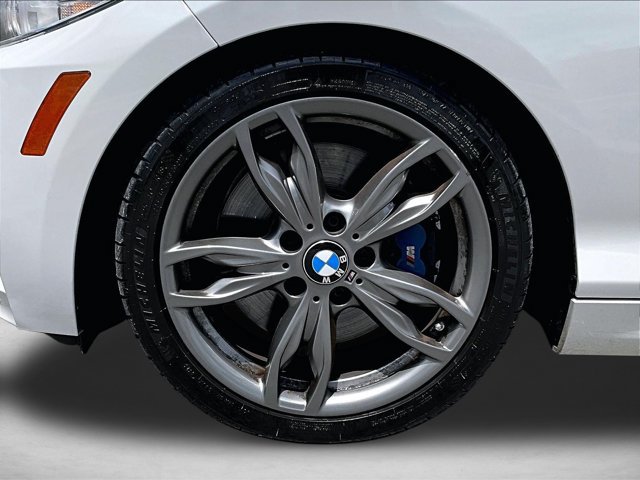 Used 2015 BMW M235i Coupe RWD image 10