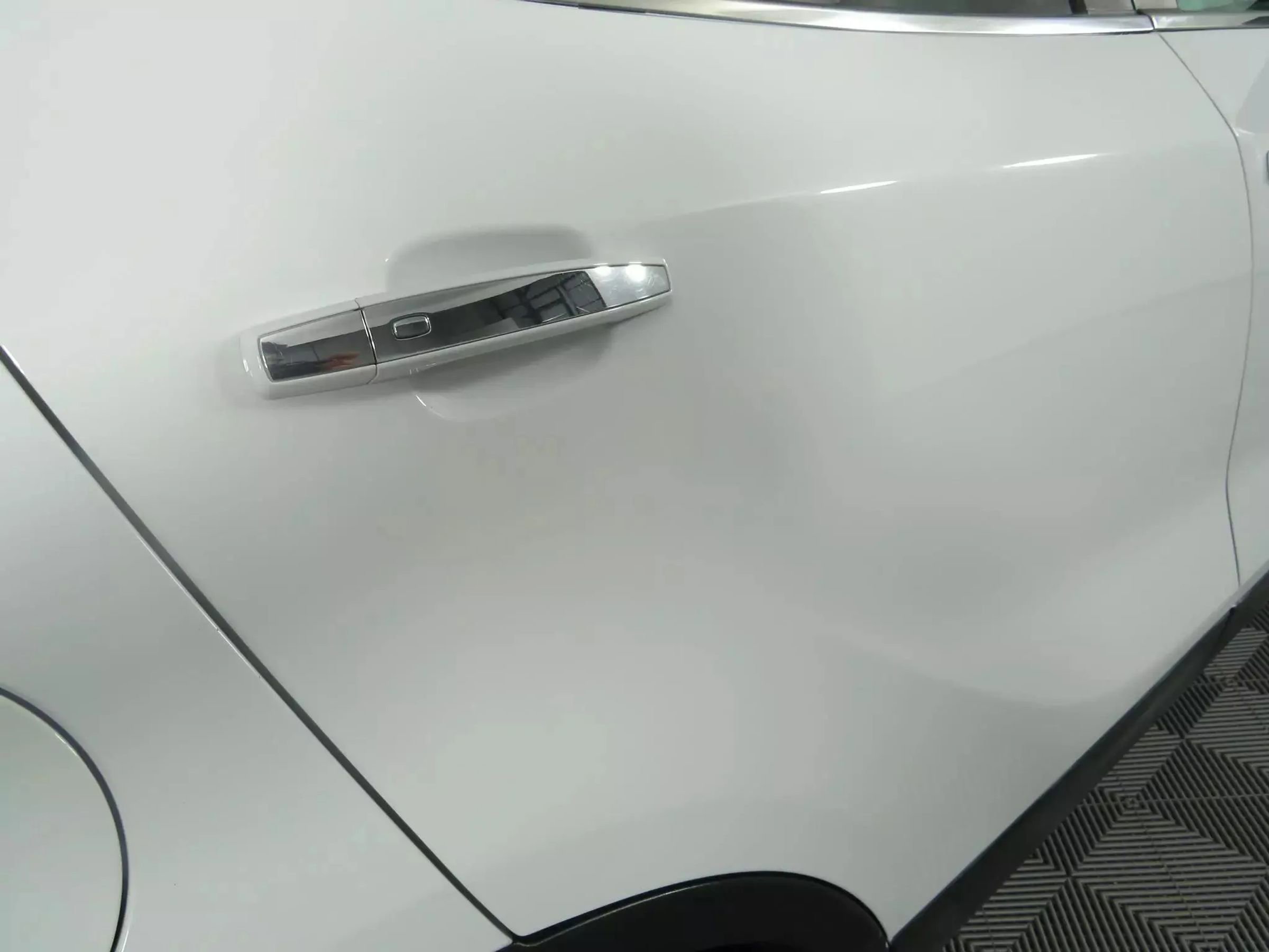 Used 2020 Buick Encore Essence image 30