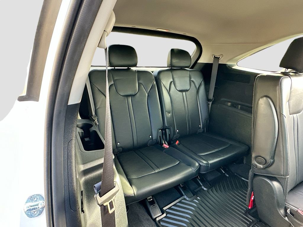 Certified 2025 Kia Sorento EX image 26